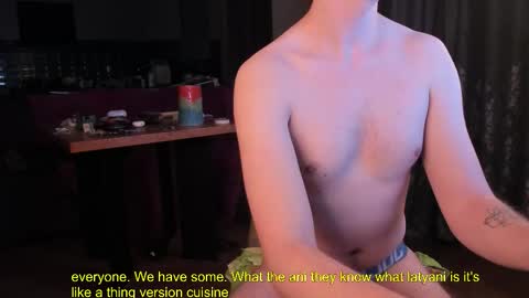 Snapshot of yoga_pizza_420 chatting on 11.30.25 Max online show from 11.30.25