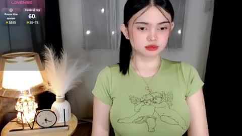 Snapshot of yogirl_abby chatting on 01.10.26 Hi i am Abby i am Filipina Aussie youve ever wanted to meet NOT INTO CHEAP GUY online show from 01.10.26