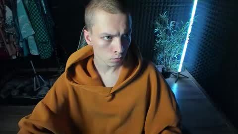 You can ask my name in pm online show from 10.25.25