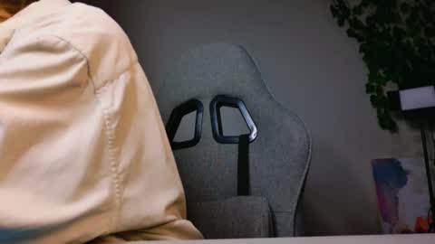 yoka_paradoxxx online show from 11.09.25