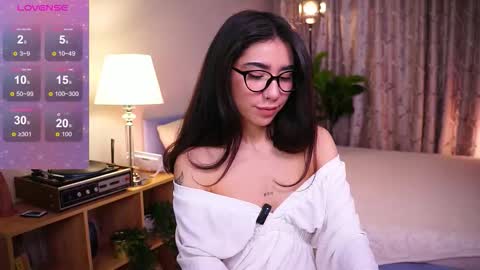 Yoko online show from 11.19.25