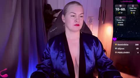 Snapshot of yolanda_kiss chatting on 02.26.25 Yolanda online show from 02.26.25