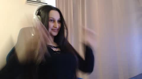 Sophie online show from 05.13.26