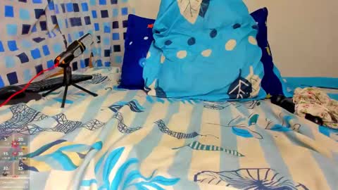 yonnsol_avril online show from 03.05.25