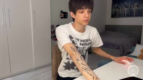 Yoo Dee Ohh online show from 07.20.26