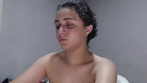 Little Mike Independent model online show from 10.11.25