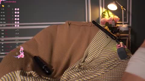 Mika online show from 01.25.25