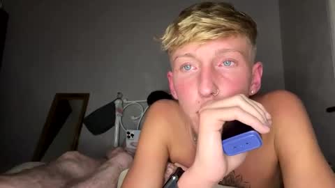 Snapshot of yorkshirelad208 chatting on 01.02.25 Harrison online show from 01.02.25