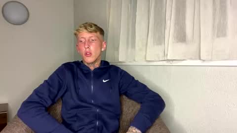 Snapshot of yorkshirelad208 chatting on 01.25.25 Harrison online show from 01.25.25