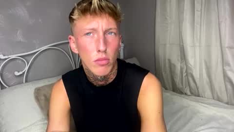 Snapshot of yorkshirelad208 chatting on 03.04.25 Harrison online show from 03.04.25