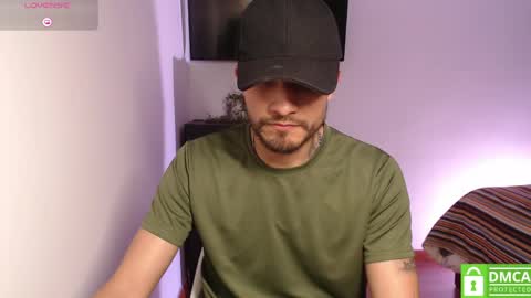 Snapshot of yoshy_man chatting on 04.22.26 yoshy_man online show from 04.22.26