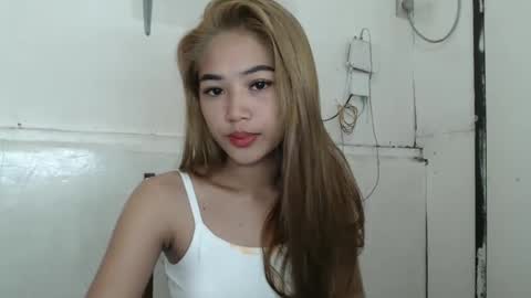 Snapshot of yosufloversweet chatting on 12.05.24 fin online show from 12.05.24