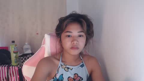 Snapshot of yosufloversweet chatting on 03.12.25 fin online show from 03.12.25