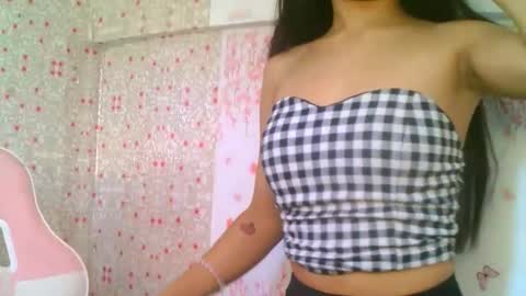 Snapshot of yosufloversweet chatting on 09.15.25 fin online show from 09.15.25