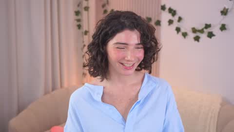 Elizabeth brunette -- Darline blonde  online show from 12.07.24
