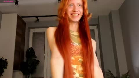 Elizabeth brunette -- Darline blonde  online show from 07.29.26