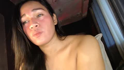 Snapshot of you_should_try chatting on 01.21.25 Denice online show from 01.21.25