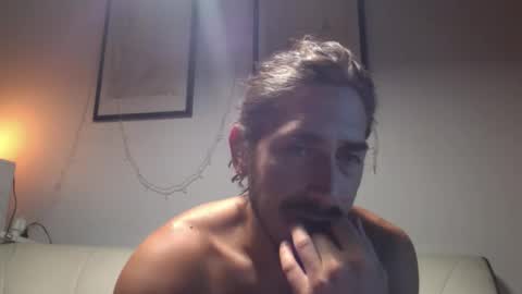 Snapshot of youcallmerobert chatting on 03.29.26 youcallmerobert online show from 03.29.26