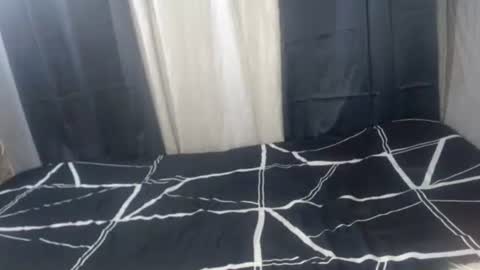 Snapshot of yougotmeanna chatting on 10.25.25 Your Dream Pinay Anna online show from 10.25.25