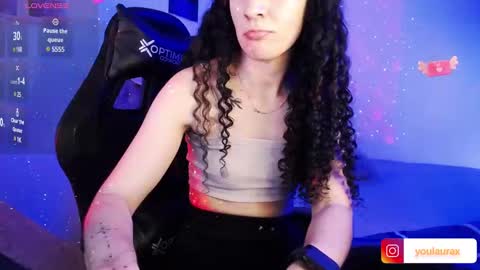  Laura  Model Independt online show from 02.11.25