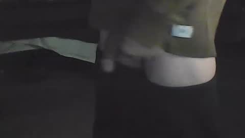 Snapshot of youneverknowimight2 chatting on 02.14.25 kindahorny online show from 02.14.25