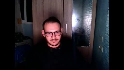 Snapshot of younromki chatting on 02.13.26 A... online show from 02.13.26