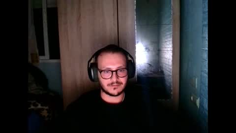 Snapshot of younromki chatting on 02.17.26 A... online show from 02.17.26