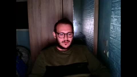 Snapshot of younromki chatting on 04.01.26 A... online show from 04.01.26