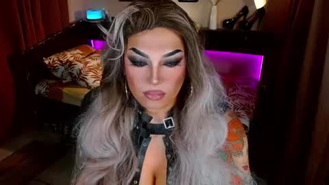 QUEEN MADISON  online show from 06.23.26