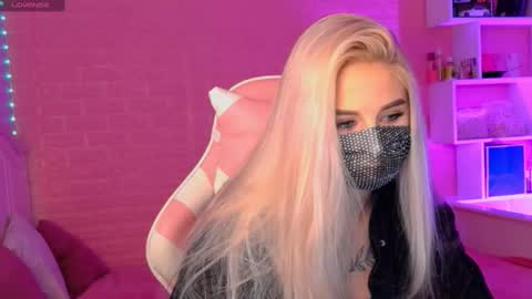 Snapshot of your___barbie chatting on 02.09.25 Barbie online show from 02.09.25