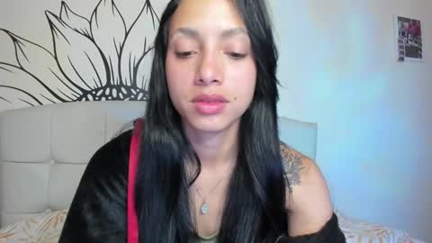 Snapshot of your_beck chatting on 02.14.25 mia3 online show from 02.14.25