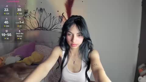 Snapshot of your_beck chatting on 10.06.25 mia3 online show from 10.06.25