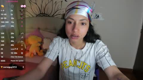 Snapshot of your_beck chatting on 11.28.25 mia3 online show from 11.28.25