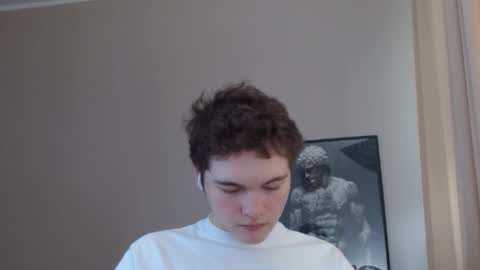 your_bunny123 online show from 12.04.25