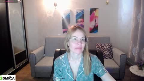 your_crush_12 online show from 10.29.25