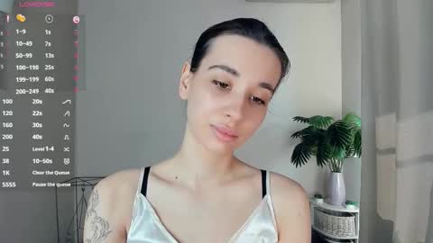 Lina online show from 03.13.26