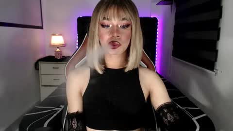 Snapshot of your_dimplecummer chatting on 12.03.24 CALL ME DIMPLE STAR xx online show from 12.03.24