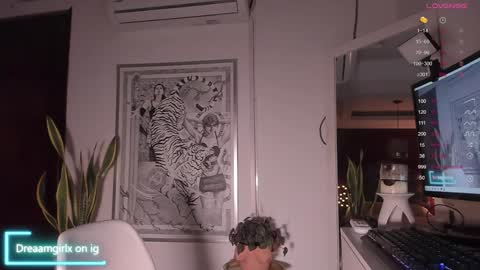 Isabella online show from 12.09.24