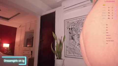 Isabella online show from 12.10.24