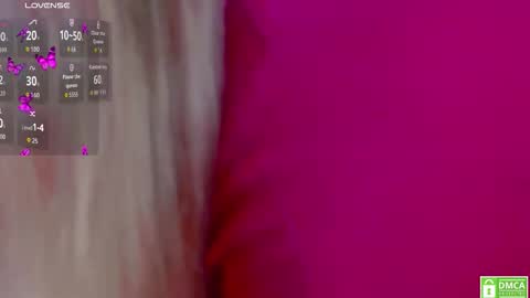 Snapshot of your_dream_nancy chatting on 11.01.25 Nancy online show from 11.01.25