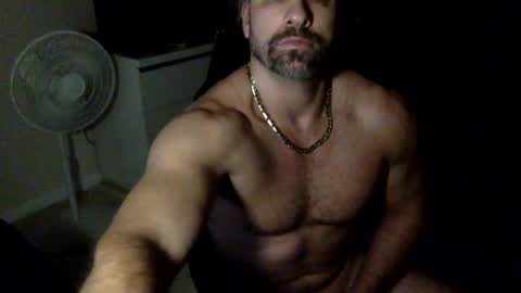 Snapshot of your_dreaman chatting on 12.21.24 your_dreaman online show from 12.21.24