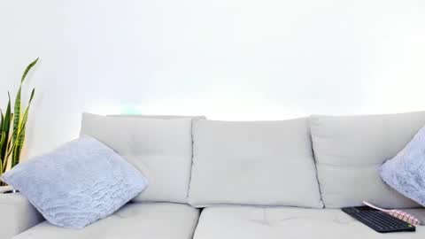 Eliza online show from 02.06.25