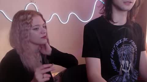 Snapshot of your_horny_friends chatting on 02.19.25 Your Horny Friends online show from 02.19.25