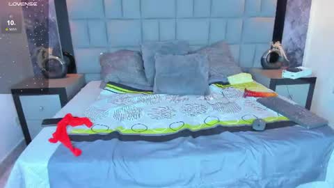 your_lady_milf online show from 06.19.26