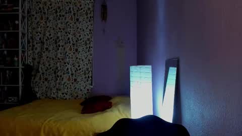 Leslie online show from 11.18.25