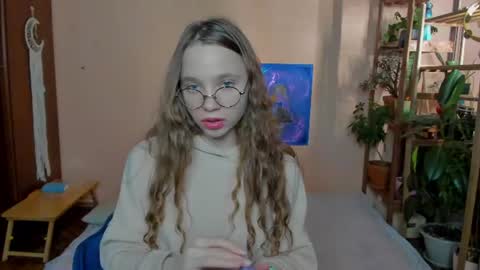 Leslie online show from 06.10.26