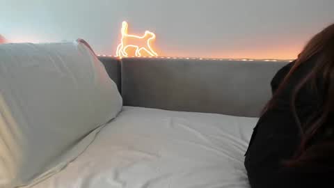 Your Librarian online show from 02.05.26