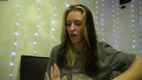 Meri  online show from 04.30.26