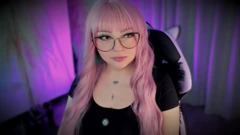 Snapshot of your_littlepervert_ chatting on 02.25.26 Cami independent model online show from 02.25.26