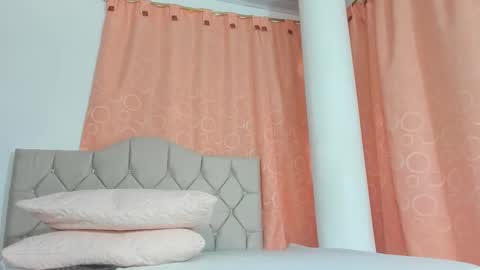 Snapshot of your_melany chatting on 09.09.25 your_melany online show from 09.09.25